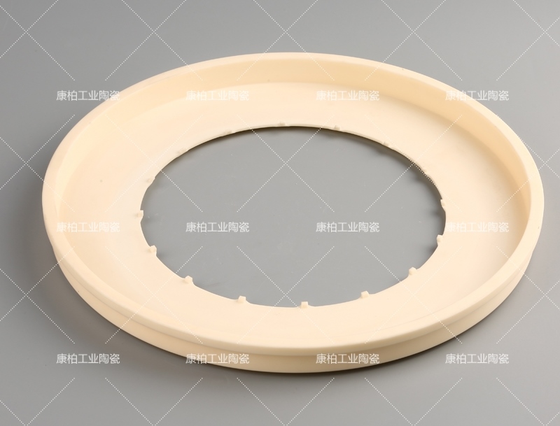 在生物醫(yī)學(xué)領(lǐng)域，氧化鋁陶瓷能替代金屬嗎？